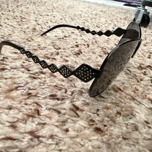Roberto Cavalli Black Sunglasses with Zigzag Arms